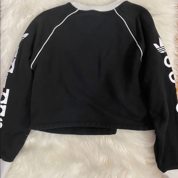 Adidas Cropped Sweatshirt - Picture 4 of 4